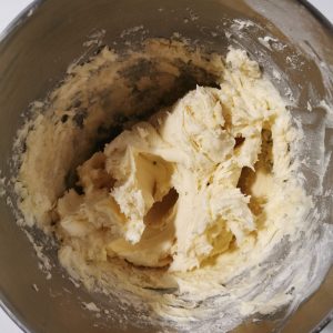 réalisation d'un beurre manié