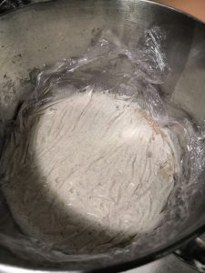 Appareil à cannelés qui mature