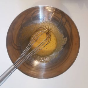 Jaunes et sucre pour la crème anglaise