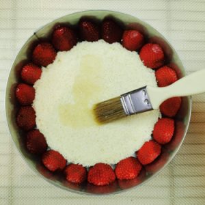 montage fraisier imbibage sirop