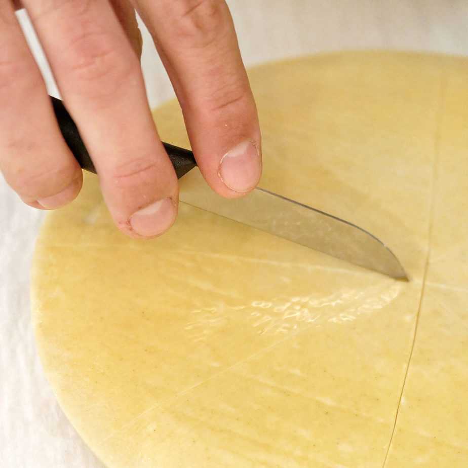 Cours de pâtisserie - Galette des rois avec pâte feuilletée classique ou inversée – Image 3