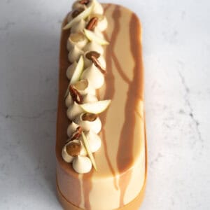 Cours de pâtisserie - Entremets Signature Poire-Dulcey-Pécan en 3 formats
