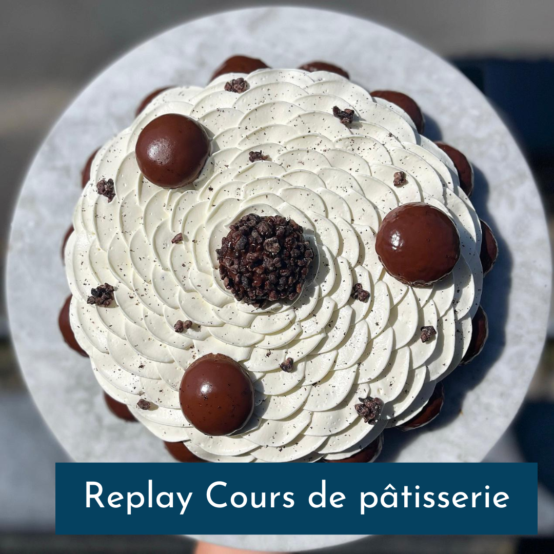 Réponse à @Ladjoue Pochage St Honoré #patisserie #pastry #pochage